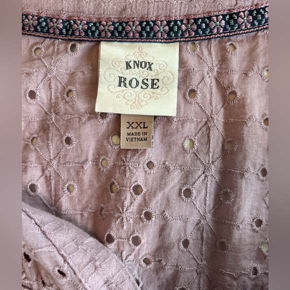 Knox Rose Women’s Size XXL Purple Blouse Eyelet Short Puff Sleeves Button Front. - Picture 7 of 10